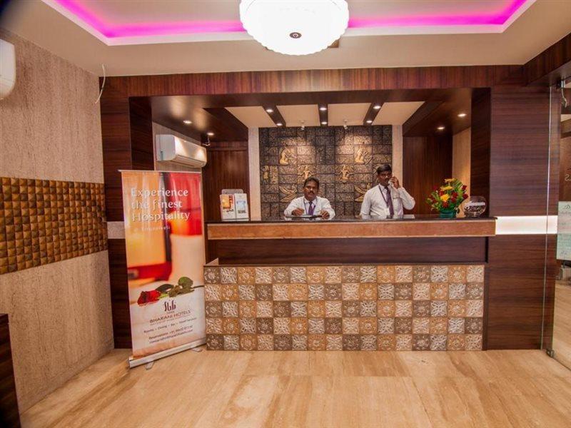 Sree Bharani Hotels Tirunelveli Buitenkant foto