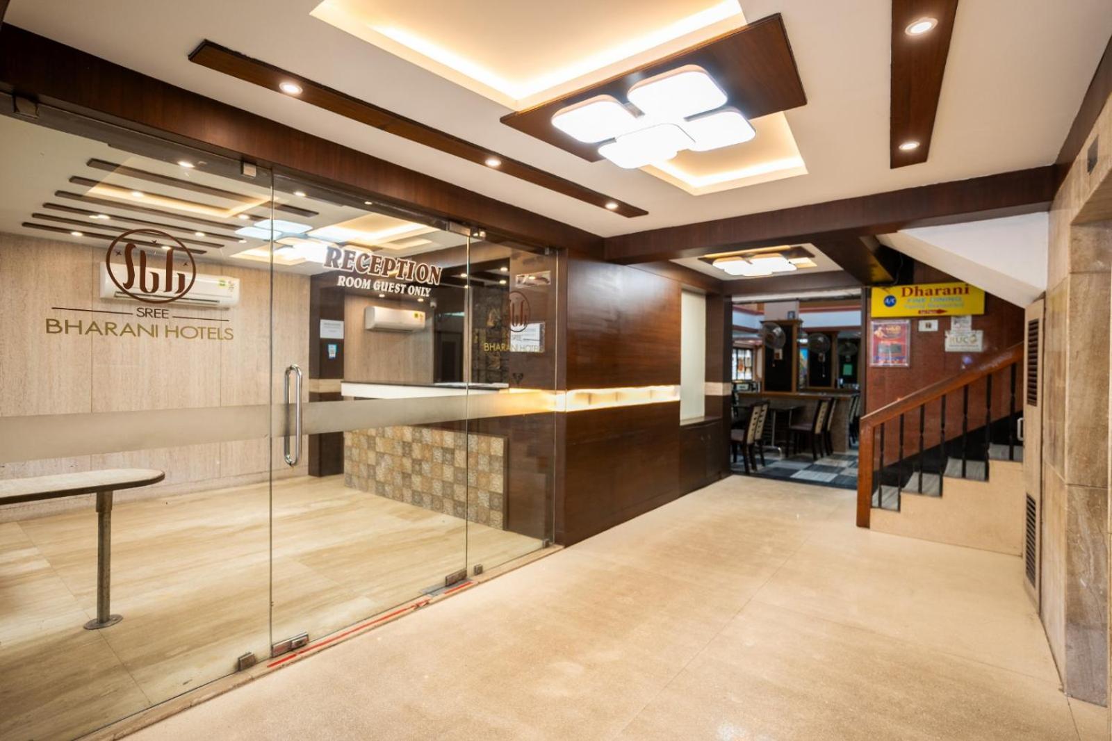 Sree Bharani Hotels Tirunelveli Buitenkant foto